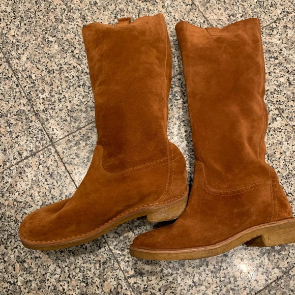 Marc Jacobs new suede boots - Picture 1 of 4